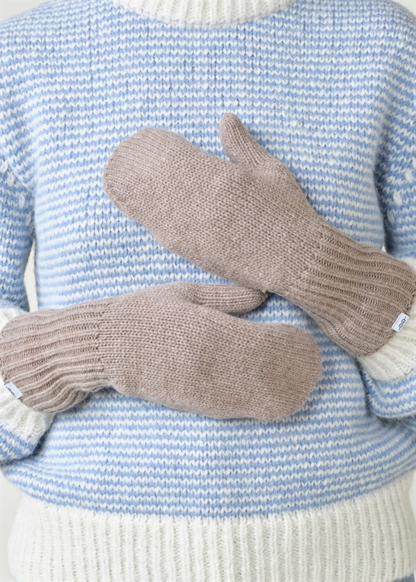 Klitmøller Collective - Mittens Knit - Sand